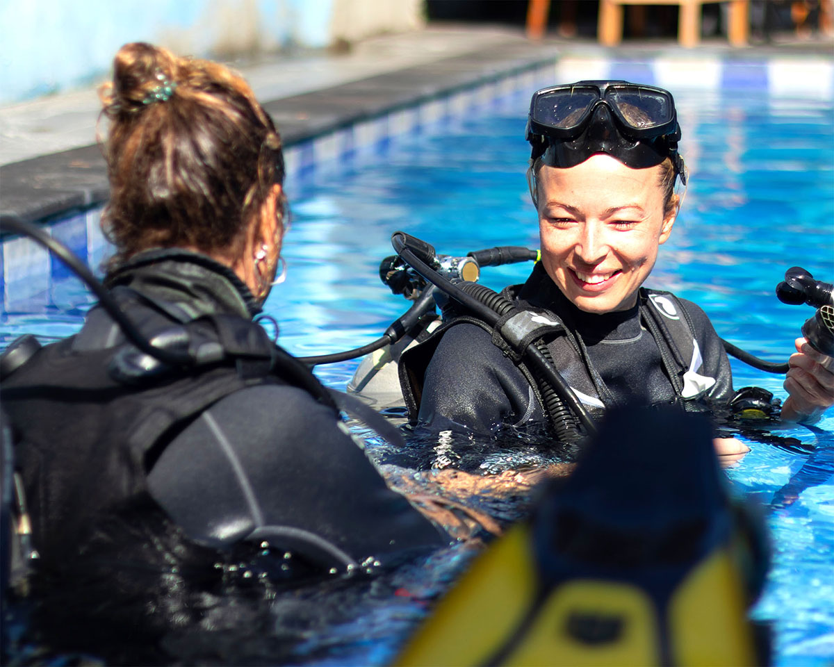 Des clients satisfaits à la piscine